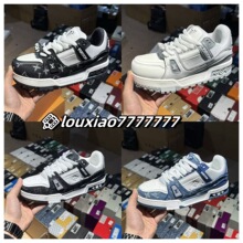���Q���＃ԭ����Ƥ�H��Trainer���z�ֶ���Ь��Ů�����\�����eЬ