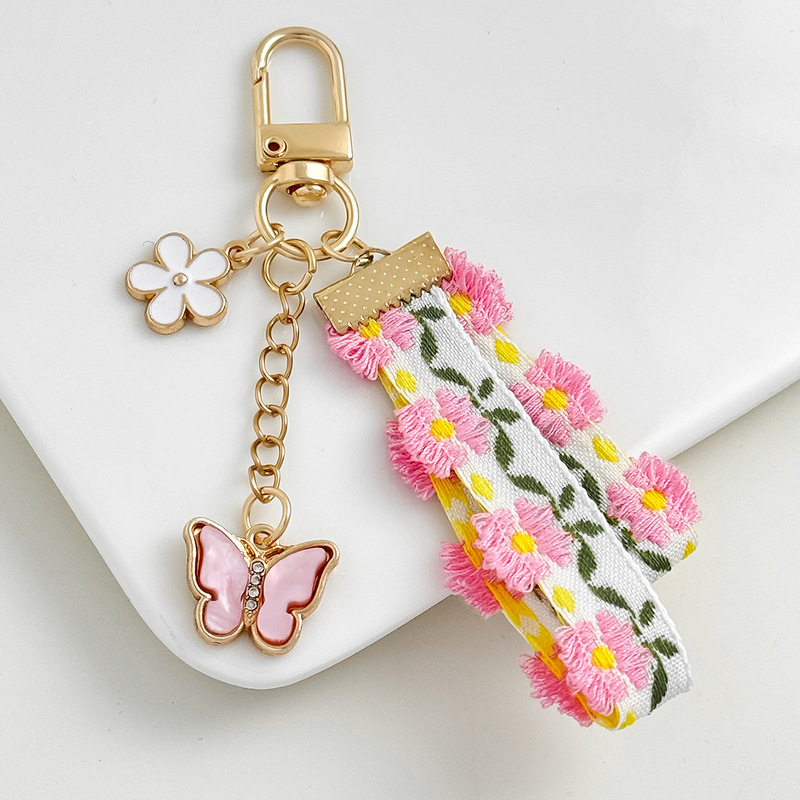 Spring Ins Pink Cloth Daisy Butterfly Love Keychain Pendant Creative Key Hanging Ornaments Fresh Floral