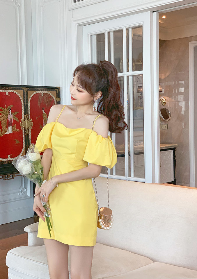 Đầm suông nữ cổ yếm tay phồng hở vai phong cách hiện đại — Màu vàng chi tiết 15