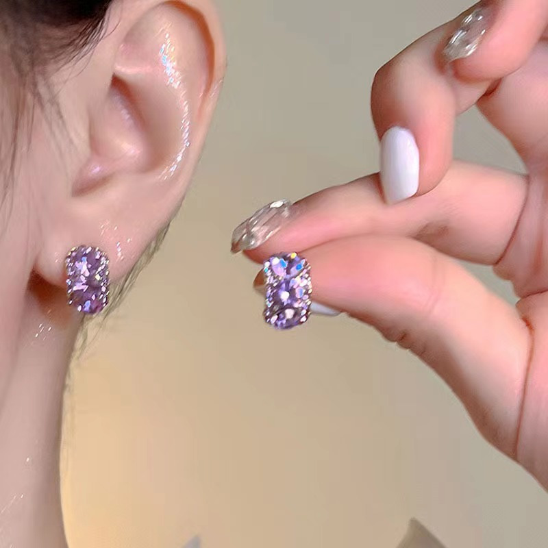 女性用の絶妙でコンパクトなダイヤモンドがちりばめられたイヤリング、甘い気質、カラフル、ファッショナブル、シンプル、多用途、毎日の通勤、高級イヤリング|undefined