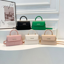 唯美纯色女流行洋气休闲2025新款时尚简约潮流手提斜挎小方包女