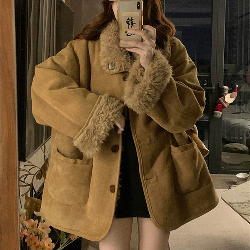 Reversible Fur All-In-One Fur Outwear for Women Winter Thickeneded Loose Motorcycle Jacket Top Lamb Fur Outwear