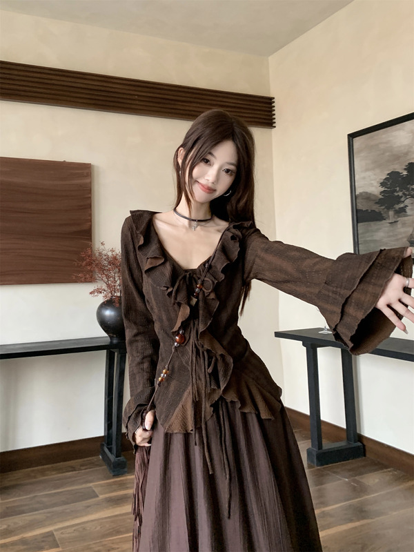 度假风套装纯色荷叶边长袖衬衫女2025秋季新款不规则半身裙两件套|undefined