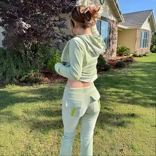 2024 cross-border foreign trade new style women's outdoor sports leisure fitness Korean velvet suit