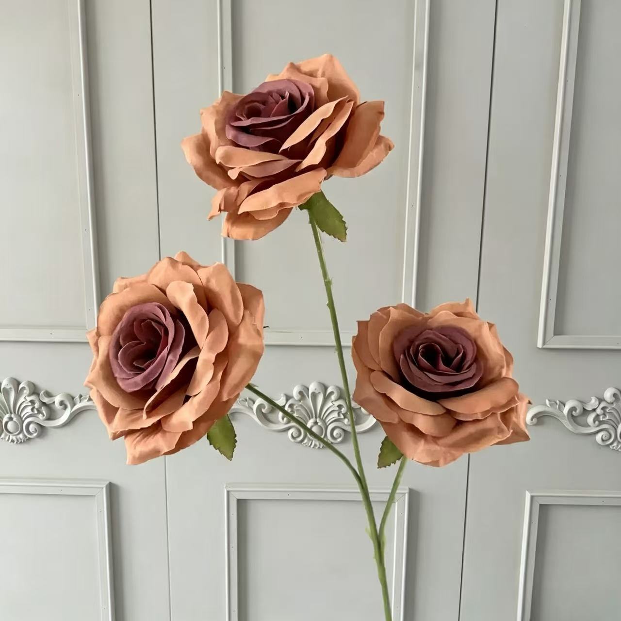 다크 브라운