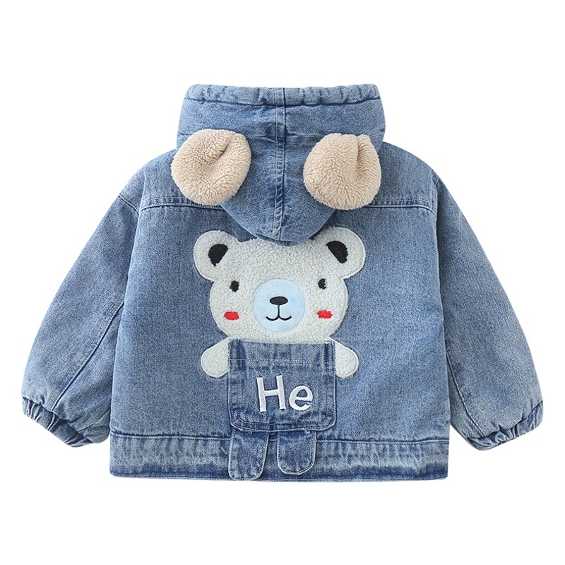2173 abrigo de los muchachos Otoño e Invierno forrado de lana 2023 nueva ropa de algodón de mezclilla para bebés engrosada estilo occidental lana de cordero niños