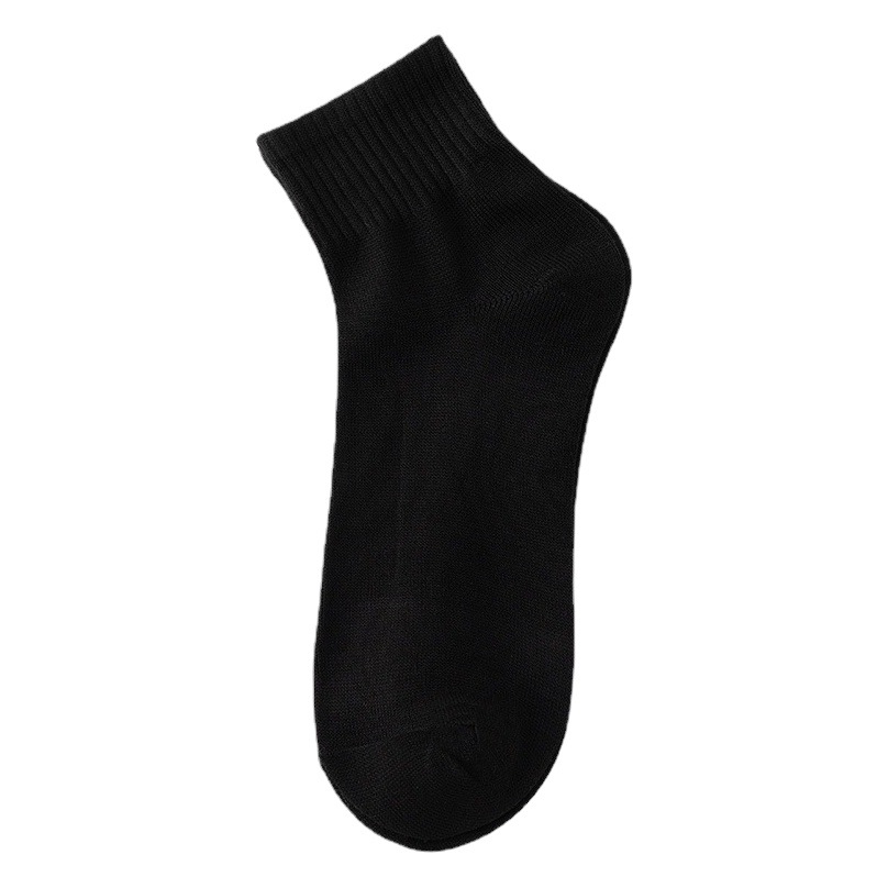 Calcetines de media pantorrilla gris blanco negro calcetines de parada de color sólido de los hombres al por mayor baño trampolín calcetines desechables calcetines de piso al aire libre