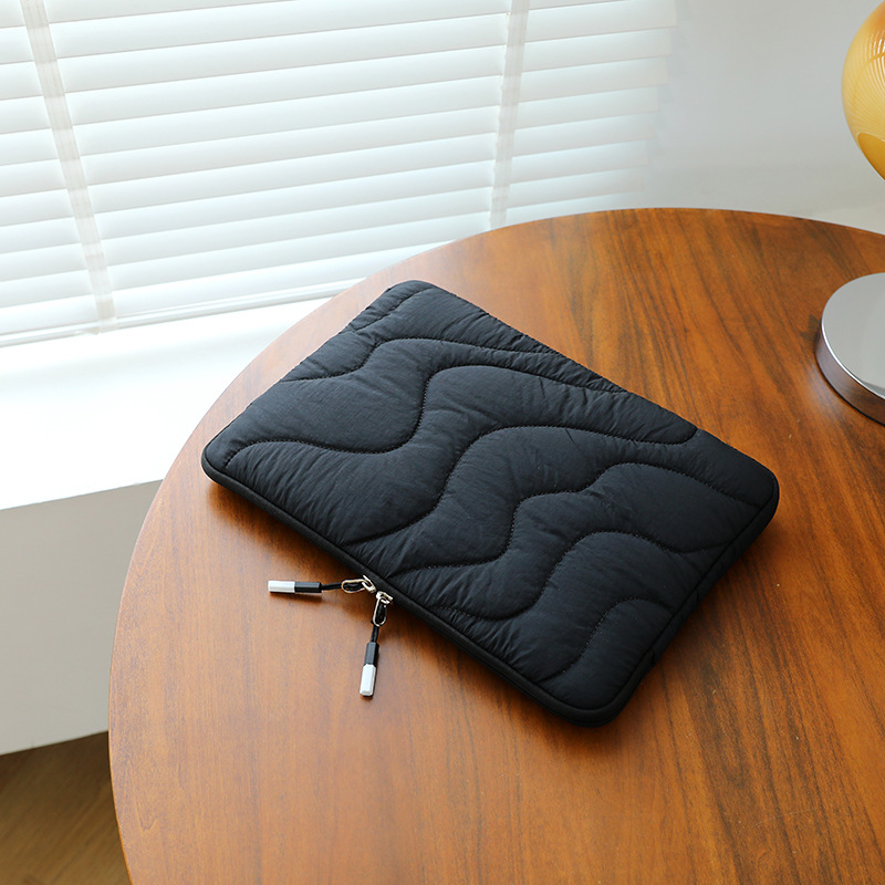 Bolsa de liner de aluminio portátil simple con color y logotipo 13.7 pulgadas bolsa de computadora portátil