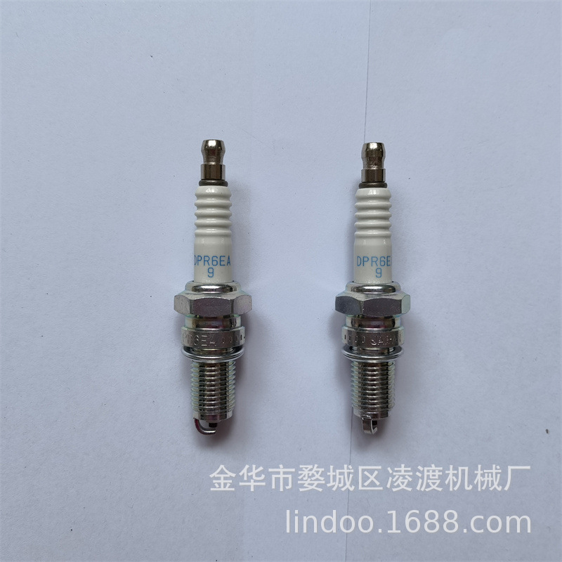 雅马哈4冲15 马力船外机火花塞94701-00375