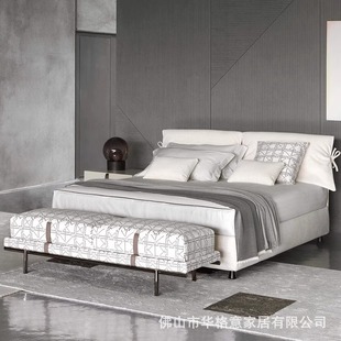 Italian Minimalist Flou Fabric Bed Designer Modern Butterfly Bed Nathalie Home Master Bedroom Wedding Bed Double Bed