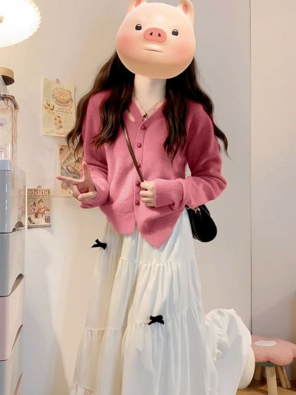 温柔风甜美粉色针织毛衣女2025秋冬新款气质显瘦上衣半身裙两件套|undefined