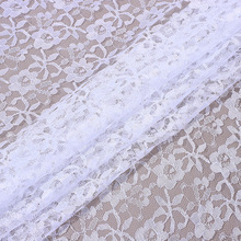 高品质全涤蒙特娇小花朵蕾丝面料女装内衣裤打底蕾丝网布服装辅料