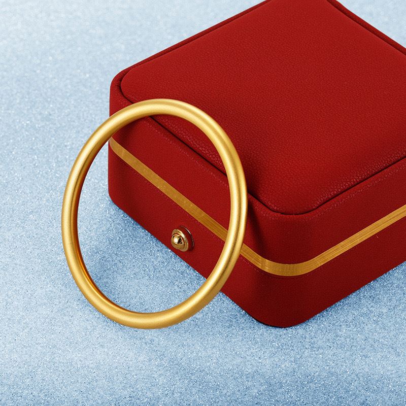 Artificial Gold Bracelet with the Same Design as Real Gold, Finely Crafted Ancient-Style Plain Band Bracelet, Solid Plain Band Bracelet, Ring Wholesale Artificial Gold Bracelet with the Same Design as Real Gold, Finely Crafted Ancient-Style Plain Band Bracelet, Solid Plain Band Bracelet, Ring Wholesale