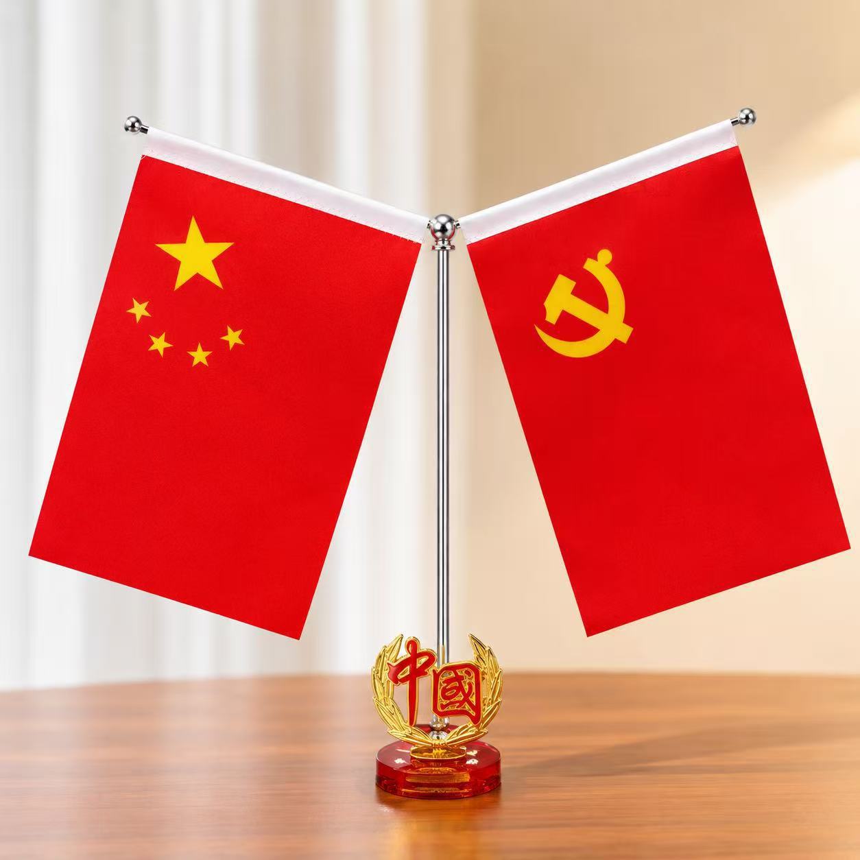 Large red flag desktop ornament, crystal table flag, office meeting room desk decoration, five-star red flag ornament, car interior decoration