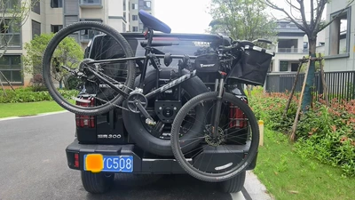 Foldableable, Does Not Block the – Car bike rack
