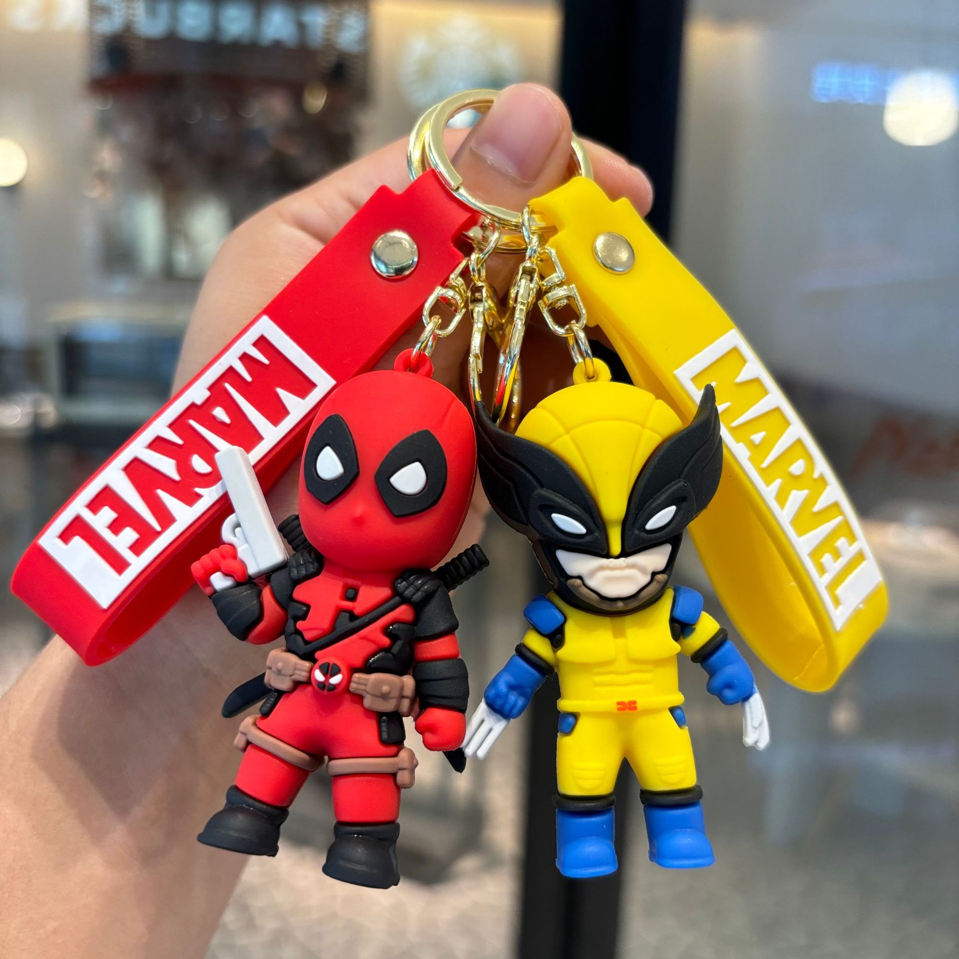 Cross-border Marvel Deadpool y Wolverine llavero de PVC muñeca colgante atrapar accesorios pequeños regalos al por mayor