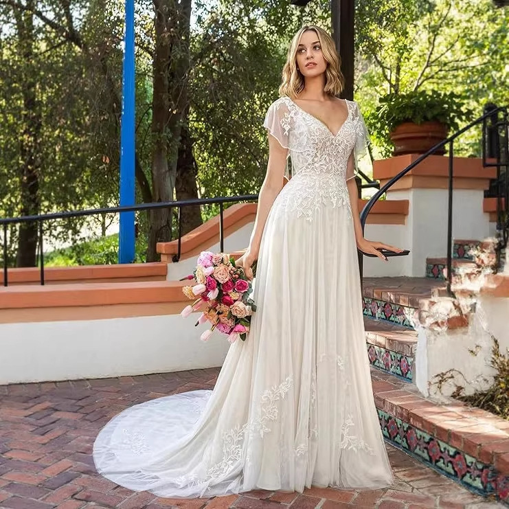 2026 New European and American Amazon Lace Light Wedding Dress Ball Gown White Evening Dress with Small Train 2026 New European and American Amazon Lace Light Wedding Dress Ball Gown White Evening Dress with Small Train
