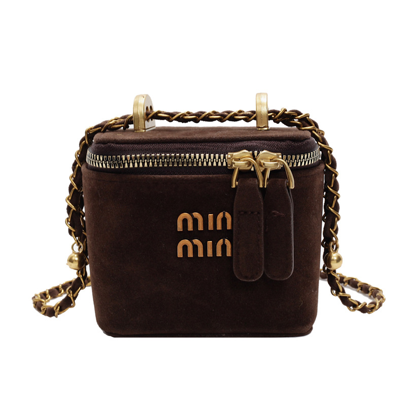 Bucket Bag Niche Mini Bag For Women Retro 2025 New Matte Chain Crossbody Bag Autumn Winter Casual Red Bag - Thumbnail 8