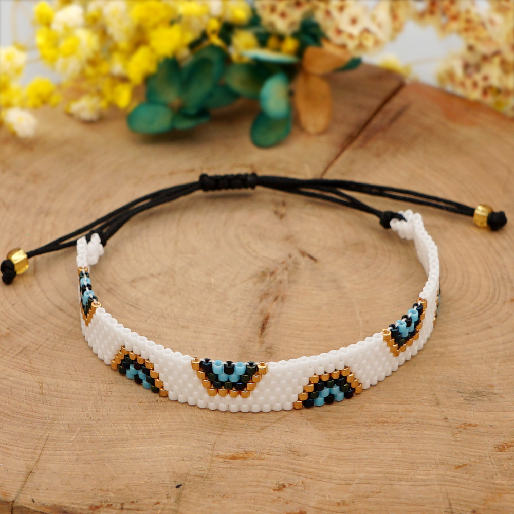 Simple Turkish Blue Eyes Beaded Bracelet Set display picture 4