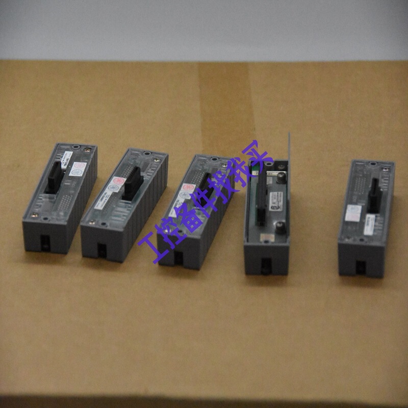 Ut-150L 	 Temperature Controller Yokogawa, Brand New and Original, Imported from the Original Factory.