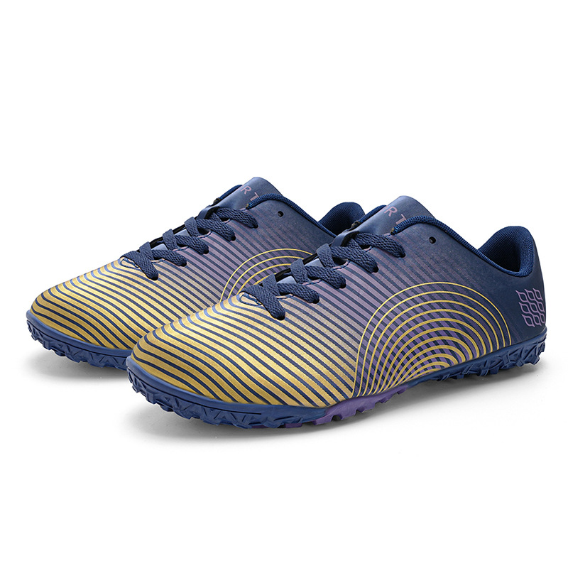 24 fabricantes transfronterizos nuevos zapatos de fútbol transpirables para hombres zapatos de fútbol de césped para adultos