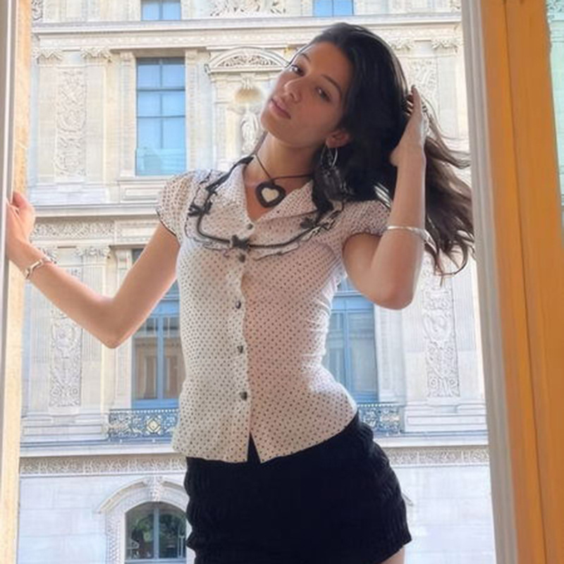 French Retro Lapel Buttoned Waist Bow Polka Dot Puff Sleeve Top, Elegant and Versatile Shirt for Girls