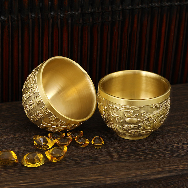 Brass golden creative wineglass