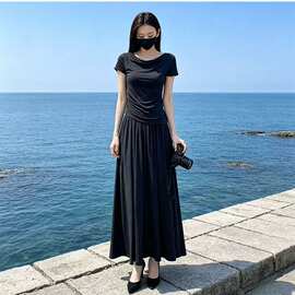 2026夏季新款休闲套装裙女简约纯色短袖高腰长款百褶半身裙两件套