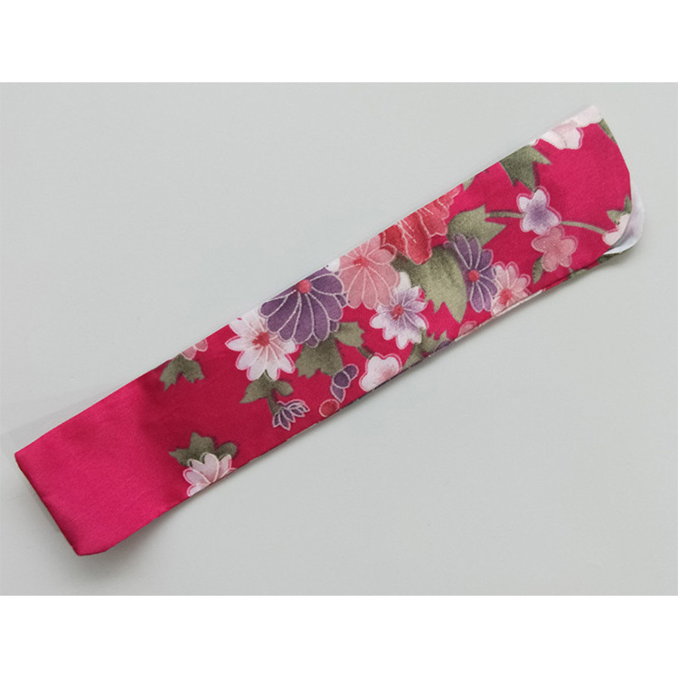 En stock cubierta del ventilador de las mujeres de tela de seda bolsa de ventilador regalo pequeño ventilador de embalaje fabricante de lino cubierta del ventilador de brocado