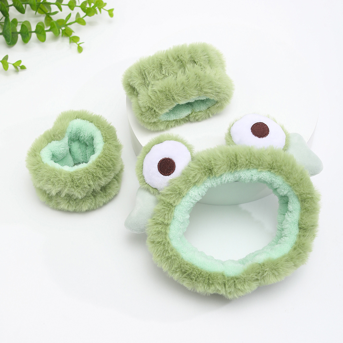 Otoño y invierno nuevo super lindos dibujos animados animal correa de cabello conjunto de correa de muñeca a prueba de humedad presión protector de cabello de muñeca lavado de la cara accesorios de cabello al por mayor