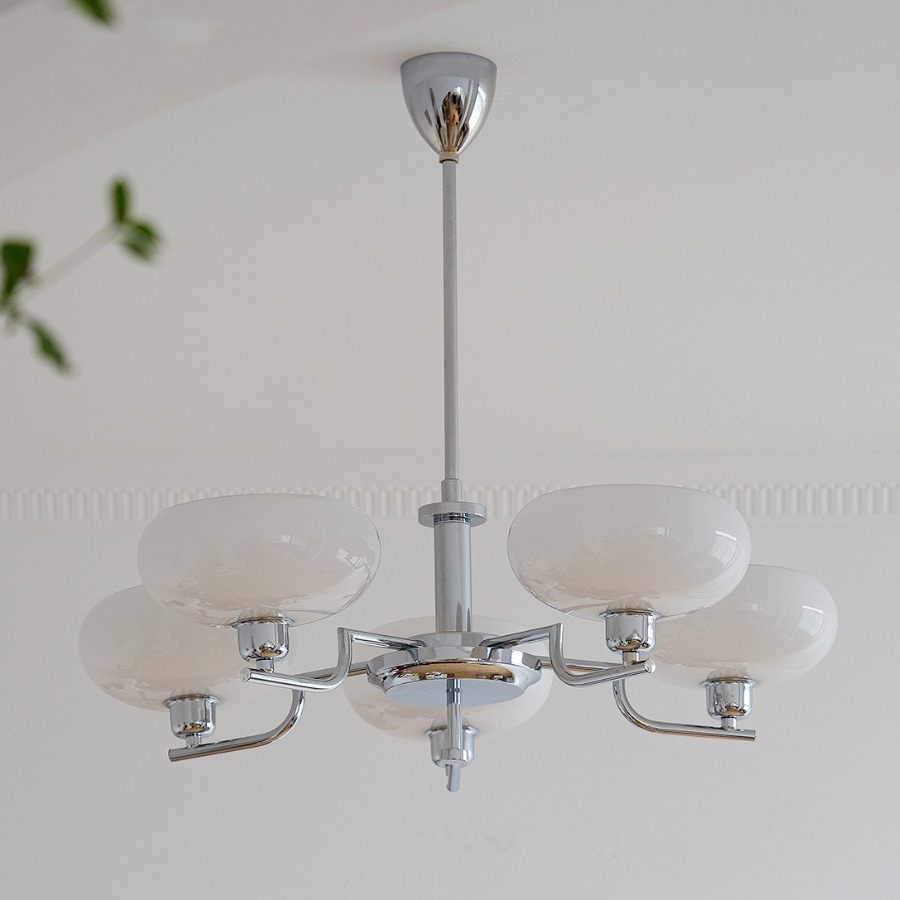 French medieval chandelier, retro Bauhaus, bedroom study, living room chandelier, modern Internet celebrity designer Persimmon lamps