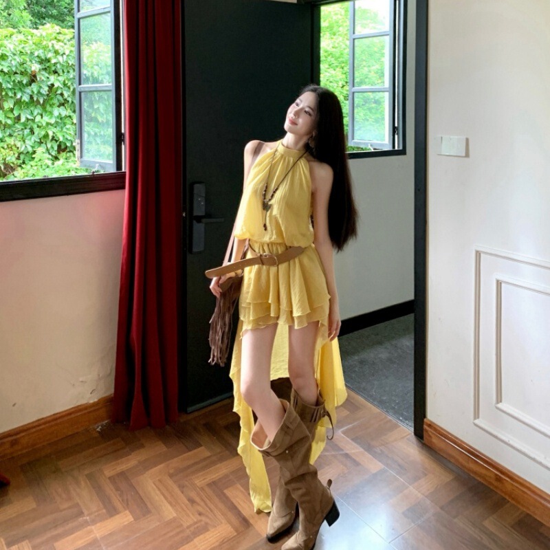 Xinjiang travel vacation short-front long-back halter dress, Xizang-Qinghai-Gansu grand circuit dopamine irregular long dress Xinjiang travel vacation short-front long-back halter dress, Xizang-Qinghai-Gansu grand circuit dopamine irregular long dress
