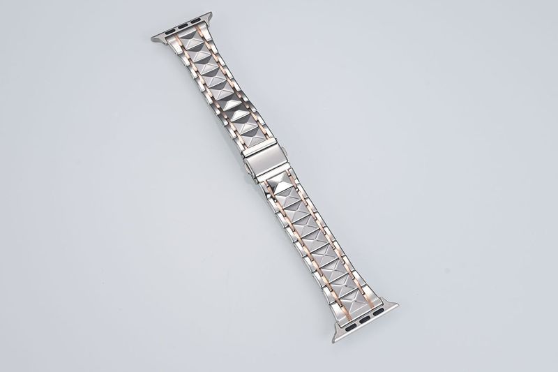 アップルの腕時計iwatch ultraサムスン22mmの女性の水晶のひし形のステンレスの腕時計の小さい腰を適用します。|undefined