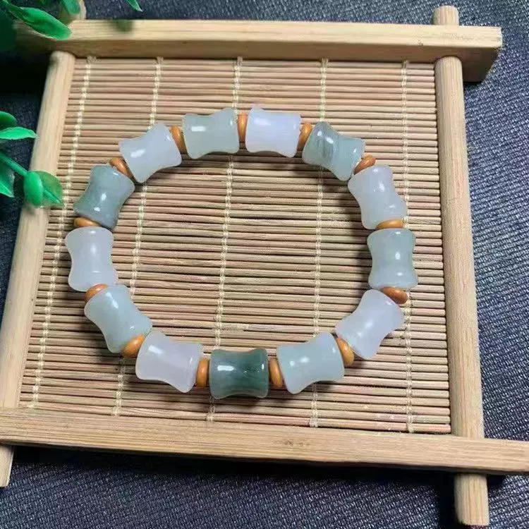 Emerald bamboo bracelet jade