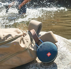 Wireless Bluetooth Speaker Mini Subwoofer Waterproof Portable Music Box with Hook Speaker for Foreign Trade