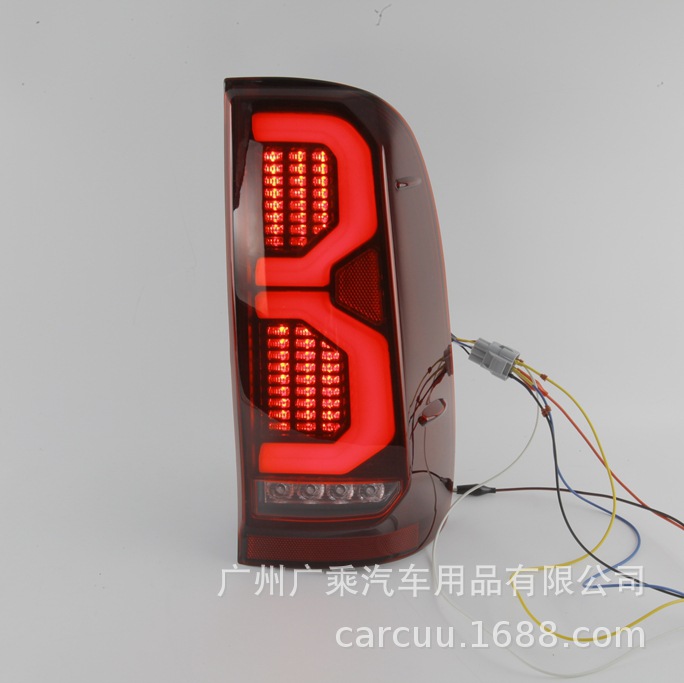 Aplicable para el modelo 05 - 14 Toyota Hercules luces traseras luces traseras de cáscara roja luces traseras hilux revo