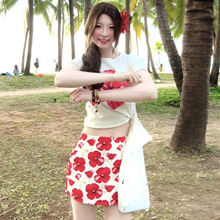 红色碎花半身裙女夏季薄款2025新款高腰显瘦温柔风包臀裙a字短裙