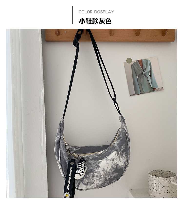 Korean Style Hit Color Shoulder Diagonal Canvas Bag Wholesale Nihaojewelry display picture 4