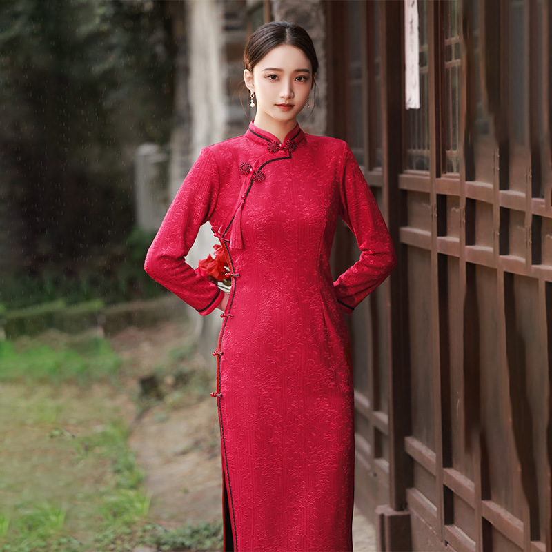 Lace cheongsam have more cash than can be accounted for Improvement cheongsam Plush Three Quarter Sleeve Stand collar temperament cheongsam Dress Bridesmaid Dresses Mom outfit