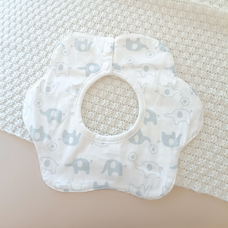 Bebé recién nacido otoño e invierno nuevo estilo flor saliva toalla algodón bebé impermeable escupir babero 360 grados rotación
