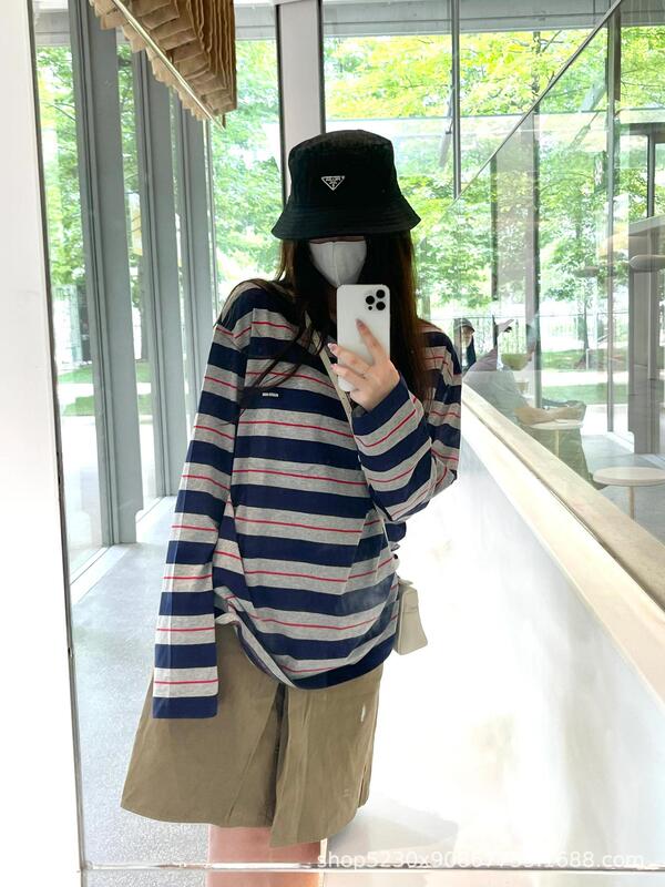 25早秋新款慵懒风复古字母徽标口袋条纹宽松长袖T恤女款|undefined