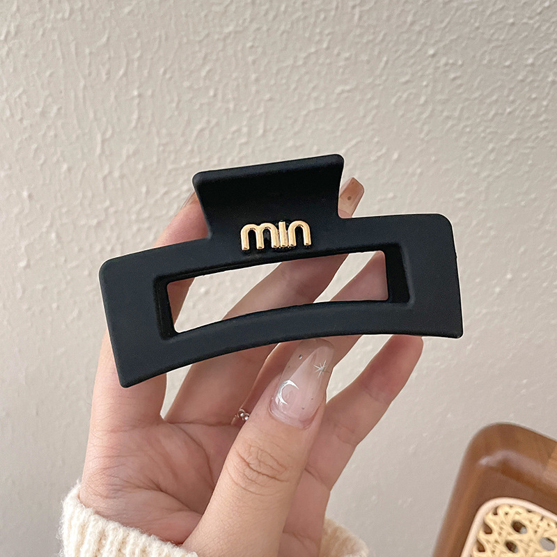 Clip de agarre simple de verano, volumen de cabello de alta calidad, clip de tiburón, horquilla grande, horquilla, nuevo cabello femenino, tocado 2024