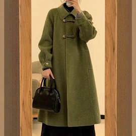 绿色大衣女秋冬季高级感2025新款爆款小个子中长款赫本风毛呢外套