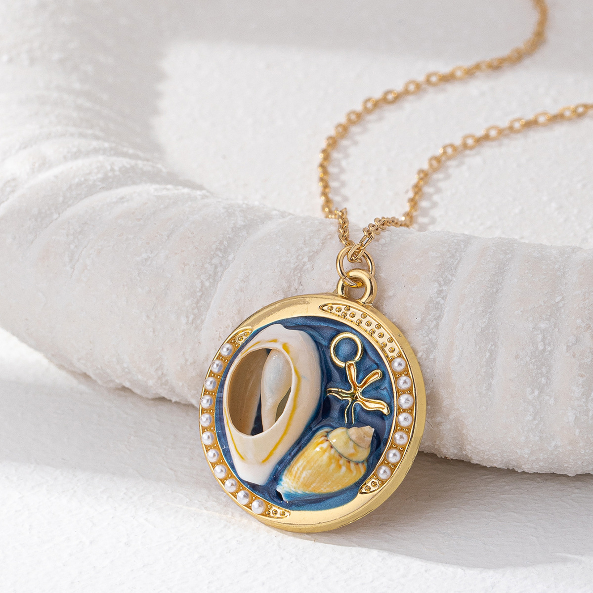 Coconut Tree, Starfish, Shell Pattern Elegant Beach Coconut Tree Starfish Shell Alloy Cable Chain Lobster Trigger Clasp Closure Pendant Necklaces Wholesale