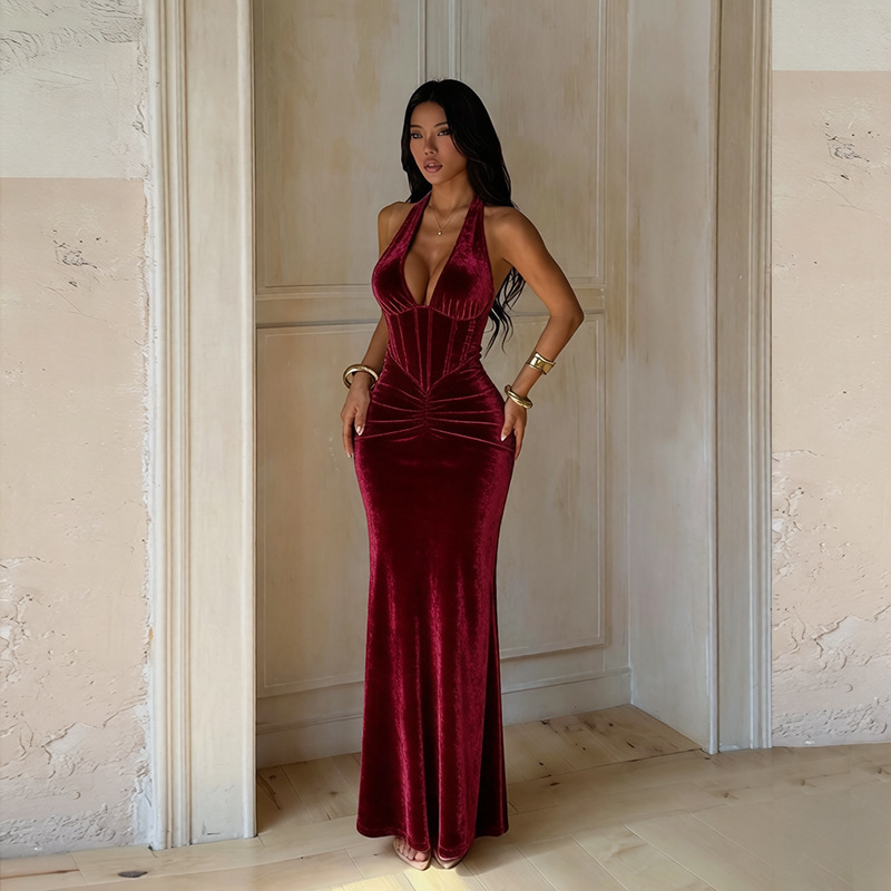 YL26407 New Cross-Border Evening Dress Sexy Hot Girl Halter Neck Waist-Cinching Deep V-Neck Slim-Fit Velvet Dress for Women YL26407 New Cross-Border Evening Dress Sexy Hot Girl Halter Neck Waist-Cinching Deep V-Neck Slim-Fit Velvet Dress for Women
