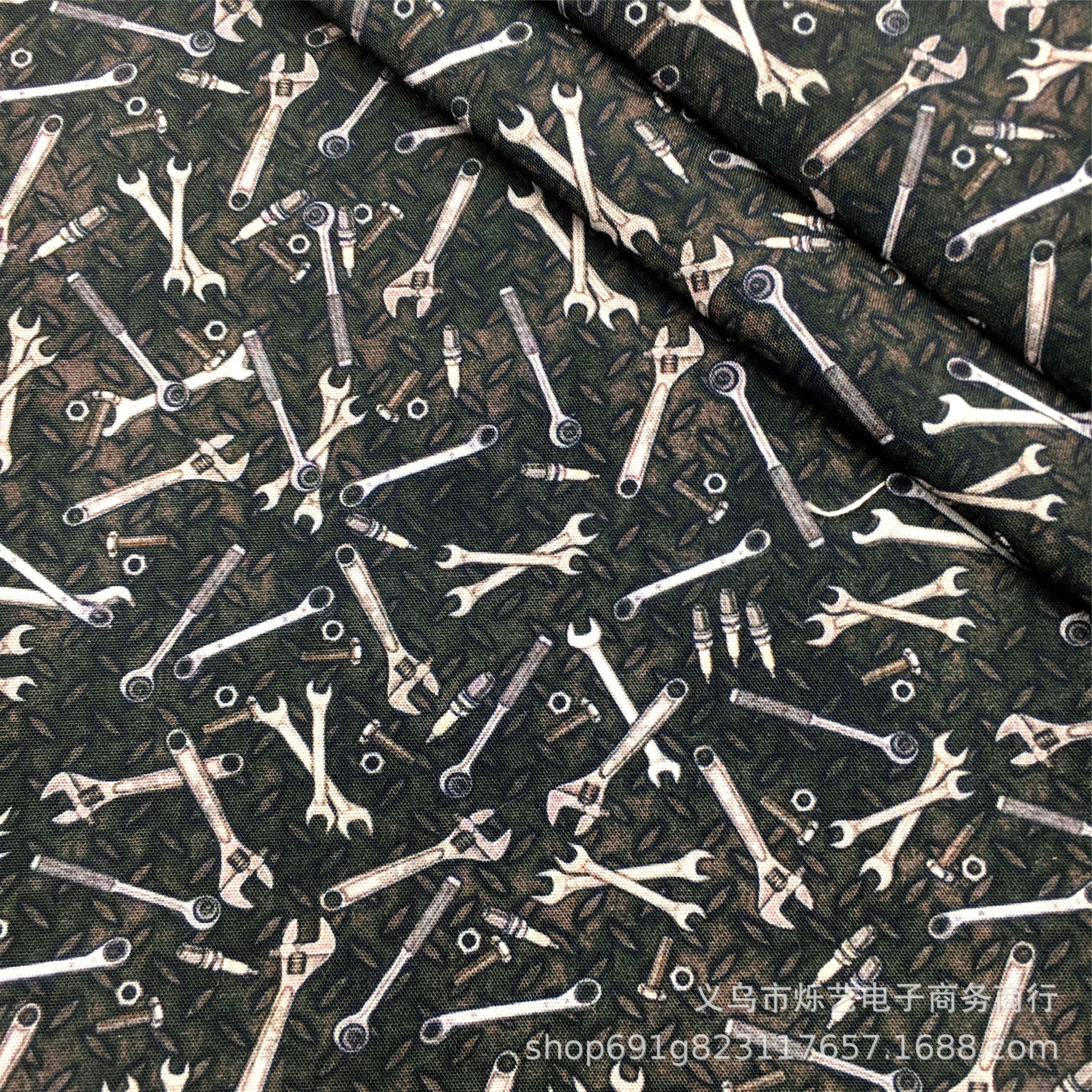 100% cotton, 50*145cm continuous -10