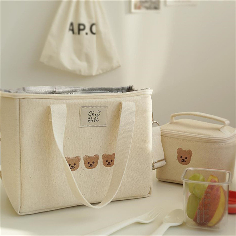 2021 Korean ins bear embroidered thermal insulation mommy bag multi-functional waterproof picnic bag crossbody portable mother and baby bag