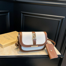 �n���͹�ƴ��С������Ů�¿���ֵ�r���n�����μ�б���R����