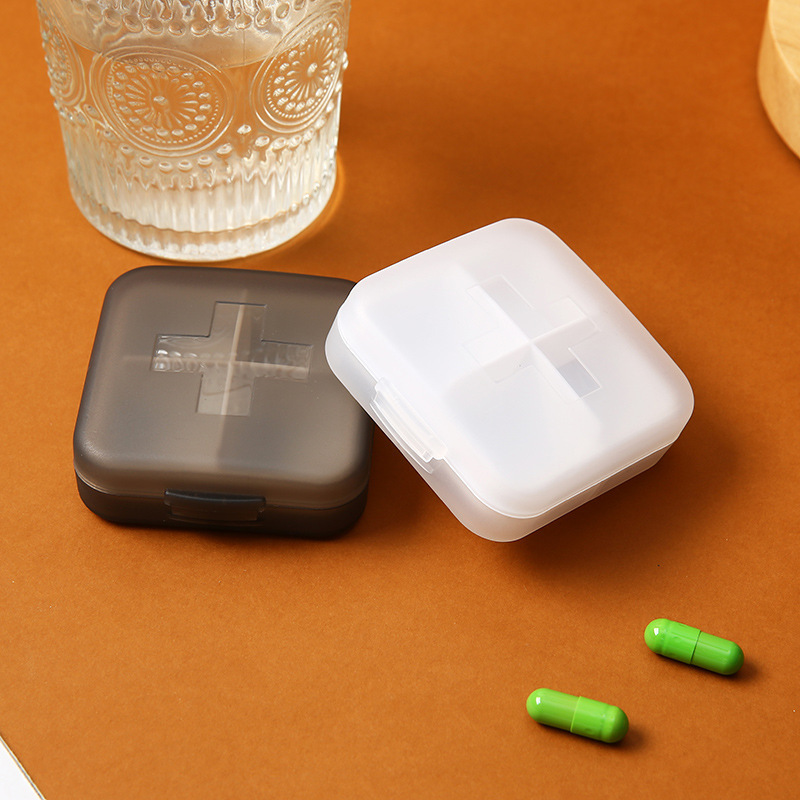 国境を越えたポータブル薬箱 PP プラスチック製の小さな薬箱 4 コンパートメント朝、昼、夜のポータブル薬箱卸売|undefined
