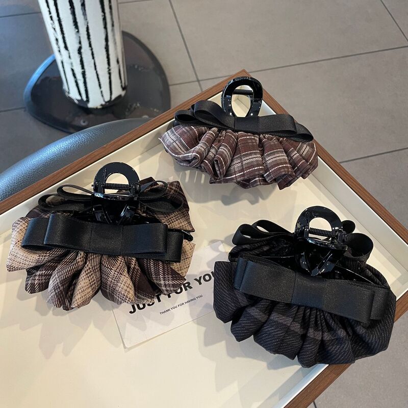 Korean-Style Plaid Bow Pleated Skirt Hair Clip with a High-End Feel, Hairpin for Updos, Shark Clip for the Back of the Head, Boutique Hair Accessory Korean-Style Plaid Bow Pleated Skirt Hair Clip with a High-End Feel, Hairpin for Updos, Shark Clip for the Back of the Head, Boutique Hair Accessory